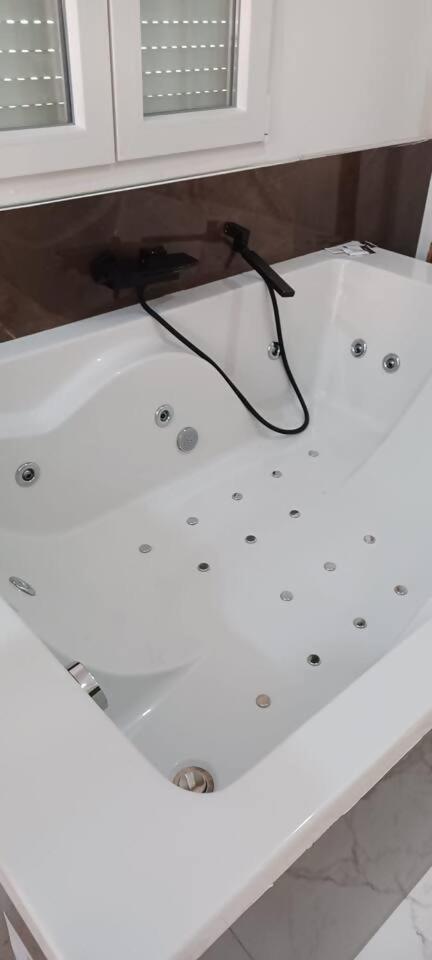 Urban Premium Jacuzzi Estudio Centrico Alicante Extérieur photo